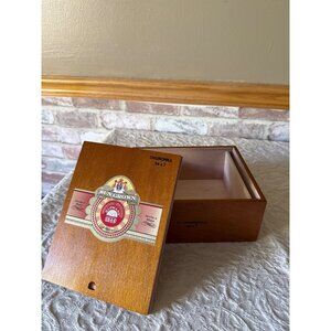 H. Upmann Sun Grown Wooden Cigar Box Churchill Handmade Collectible EMPTY
